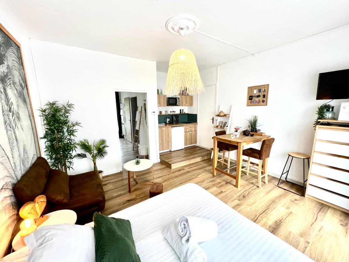 Loasis Apartment กาเลส์ ภายนอก รูปภาพ